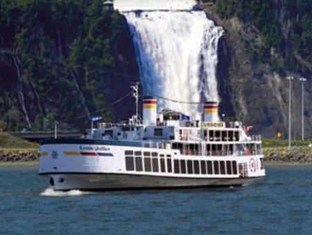 Louis-Jolliet in front of the Montmorency waterfalls