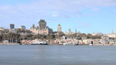 Louis Jolliet accosté au quai Chouinard