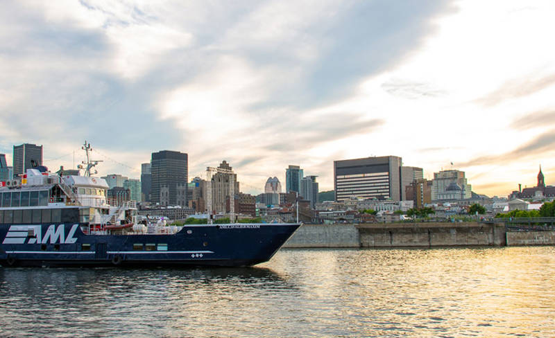 Cavalier-Maxim in front of Old Montreal